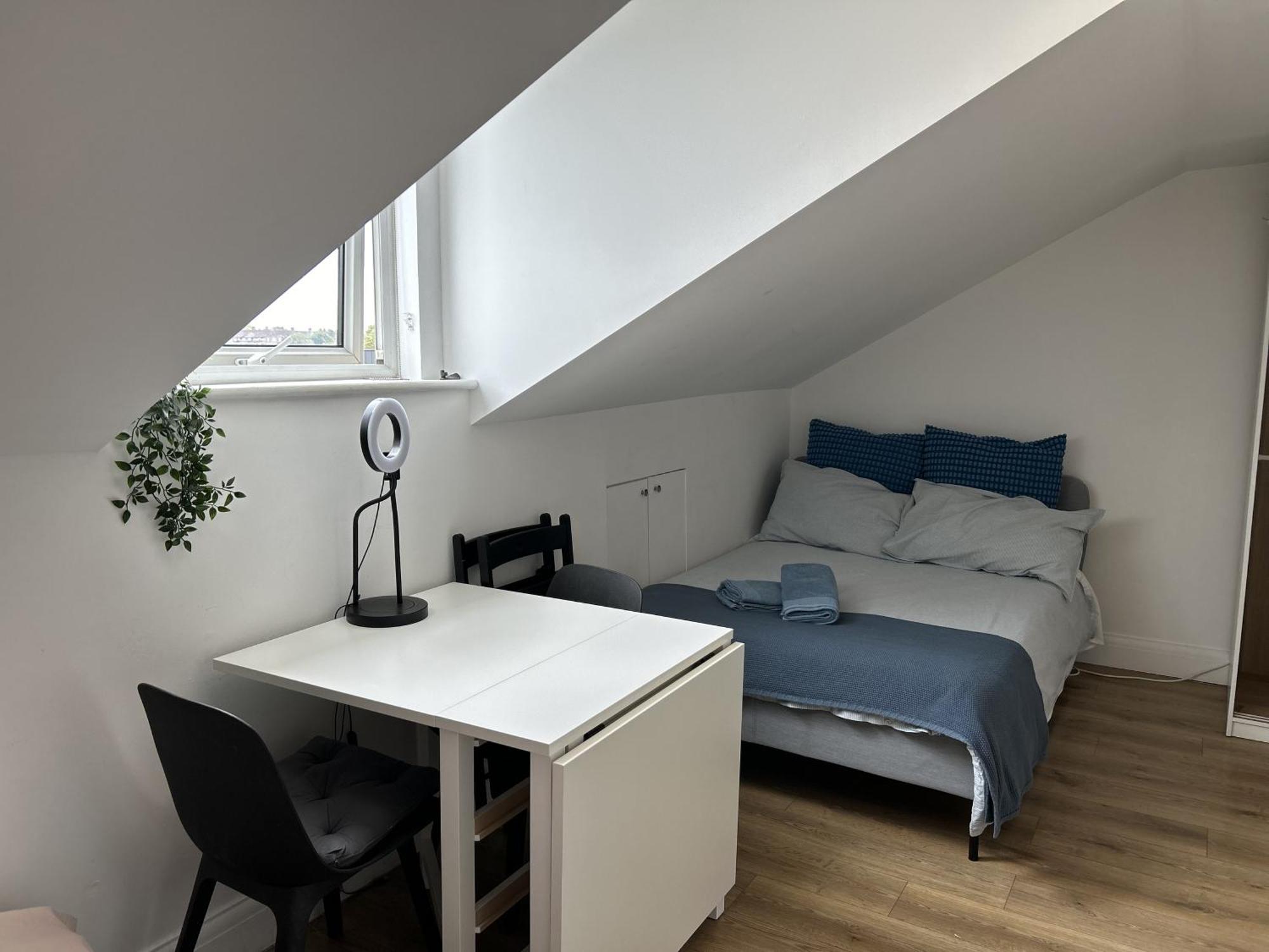 London Studio Stays Londra