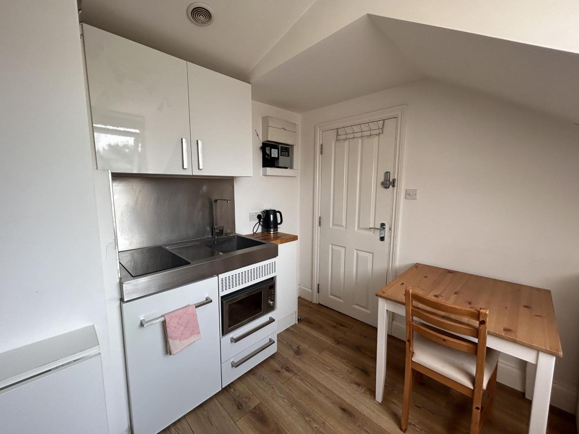 Apartament London Studio Stays